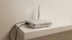 Carta stagnola e Wi‑Fi: riduce le radiazioni o indebolisce la connessione